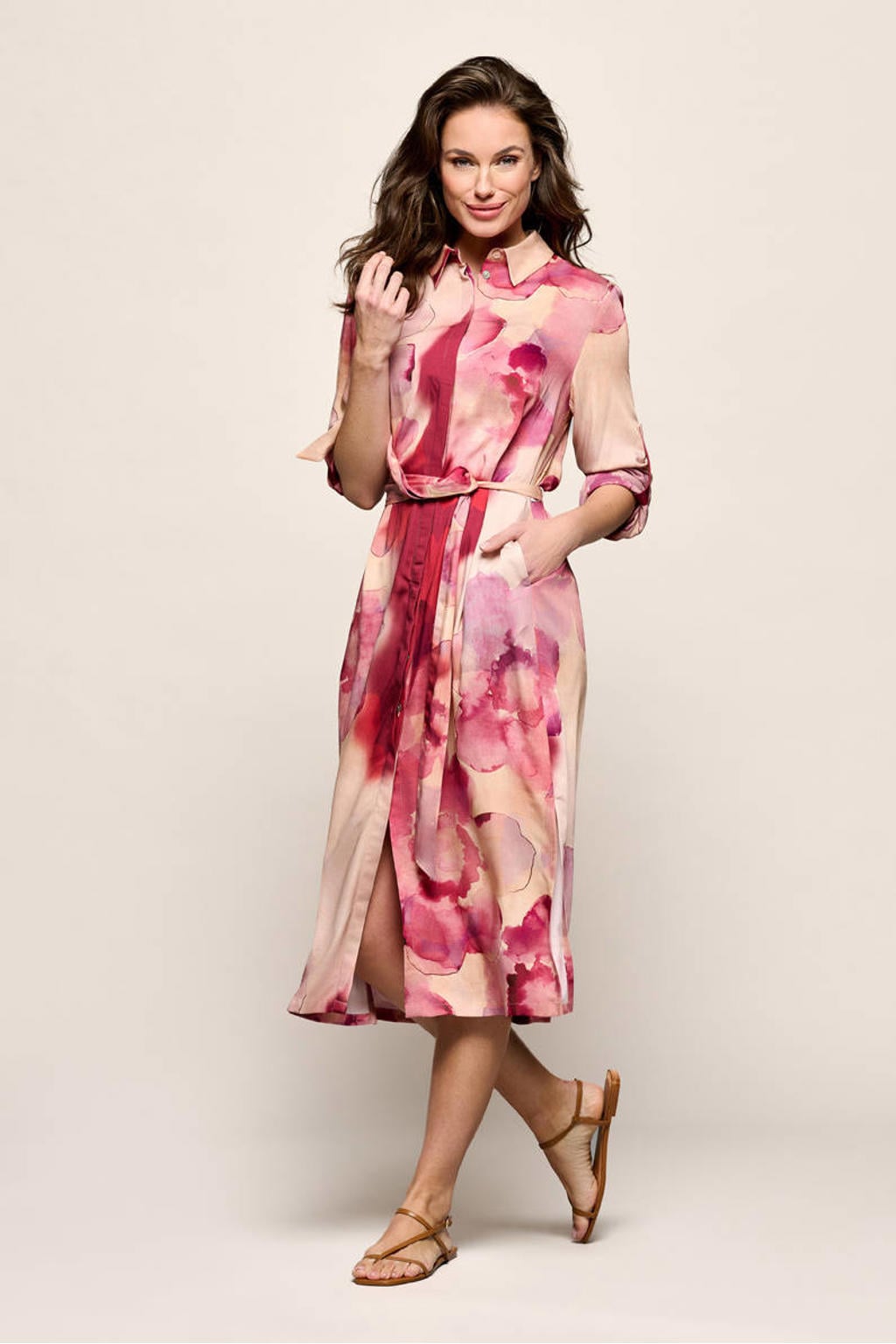 Roze en beige dames Mart Visser gebloemde blousejurk met driekwart mouwen, klassieke kraag en knoopsluiting