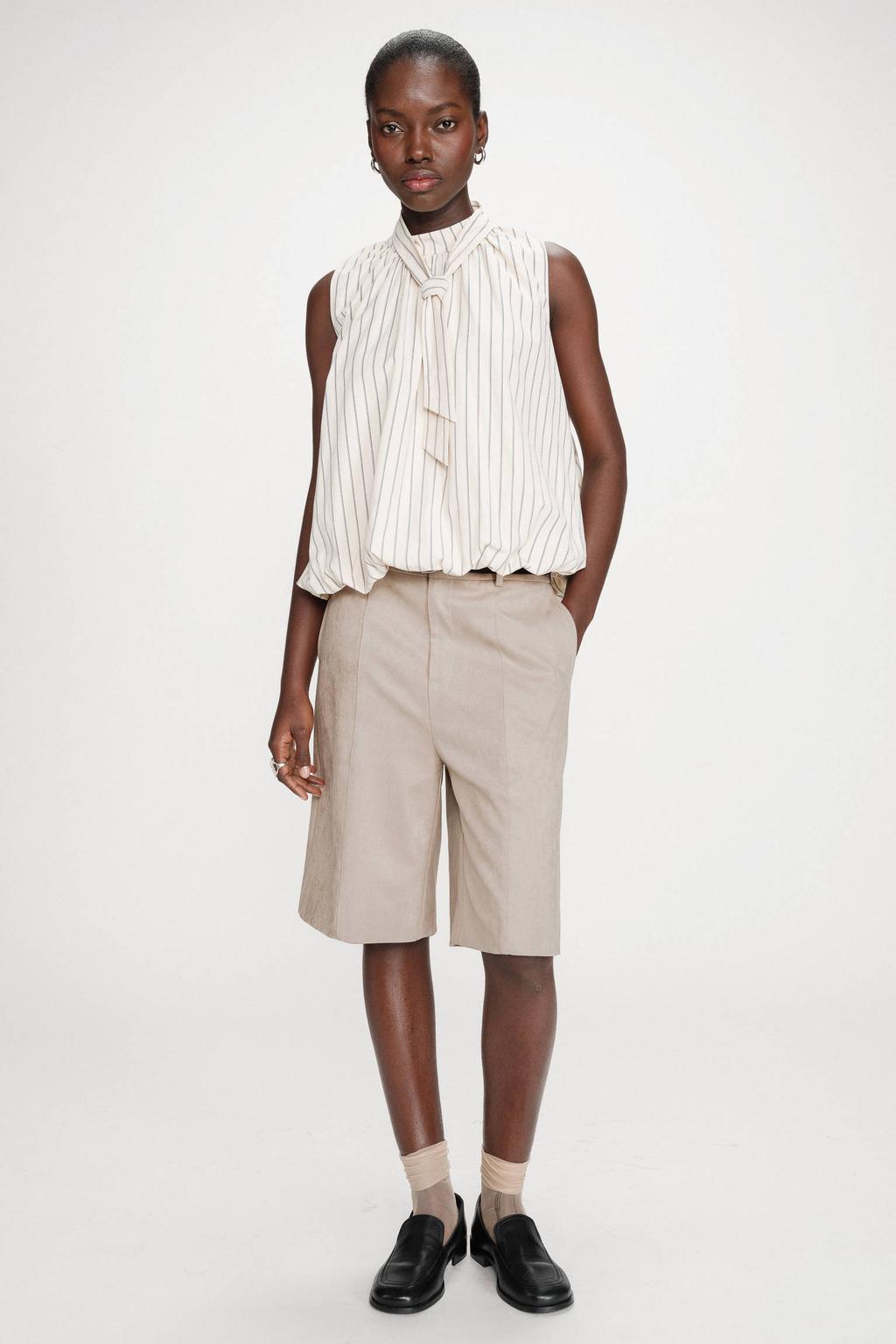 Beige dames Grace & Mila gestreepte mouwloze top met strikkraag, striksluiting en plooien