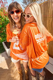 thumbnail: Wehkamp &C x Wehkamp oranje shirt
