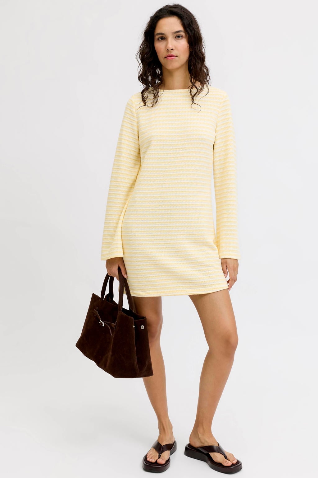 Lichtgele dames JJXX gestreepte mini jurk gebreid van polyester met lange mouwen, ronde hals en striksluiting