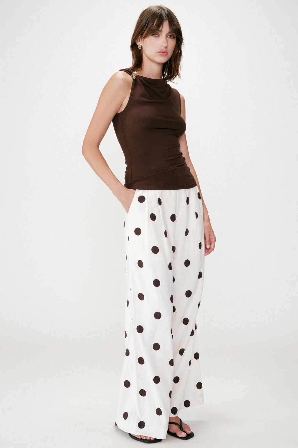 Bruine dames Grace & Mila top van viscose met effen en boothals