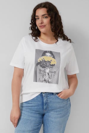 T-shirt wit