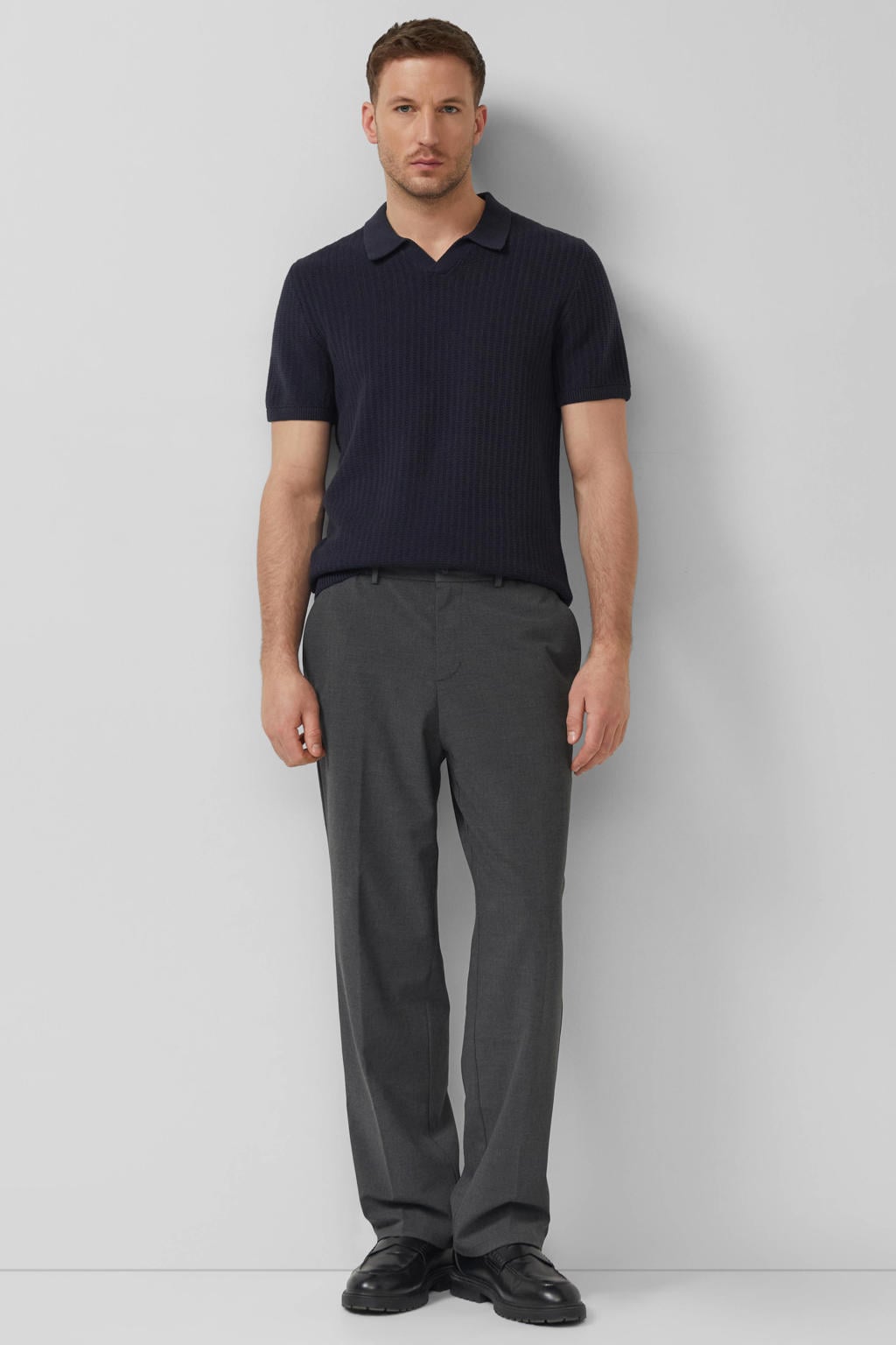 Donkerblauwe heren s.Oliver BLACK LABEL regular polo gebreid van katoen met effen, korte mouwen en klassieke kraag