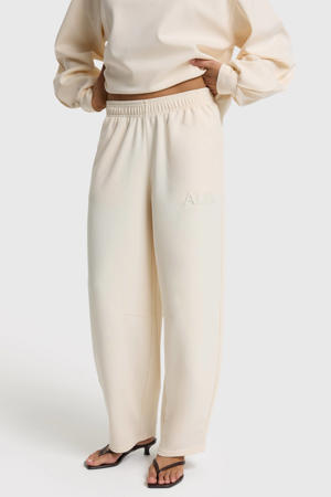 barrel regular waist joggingbroek crème