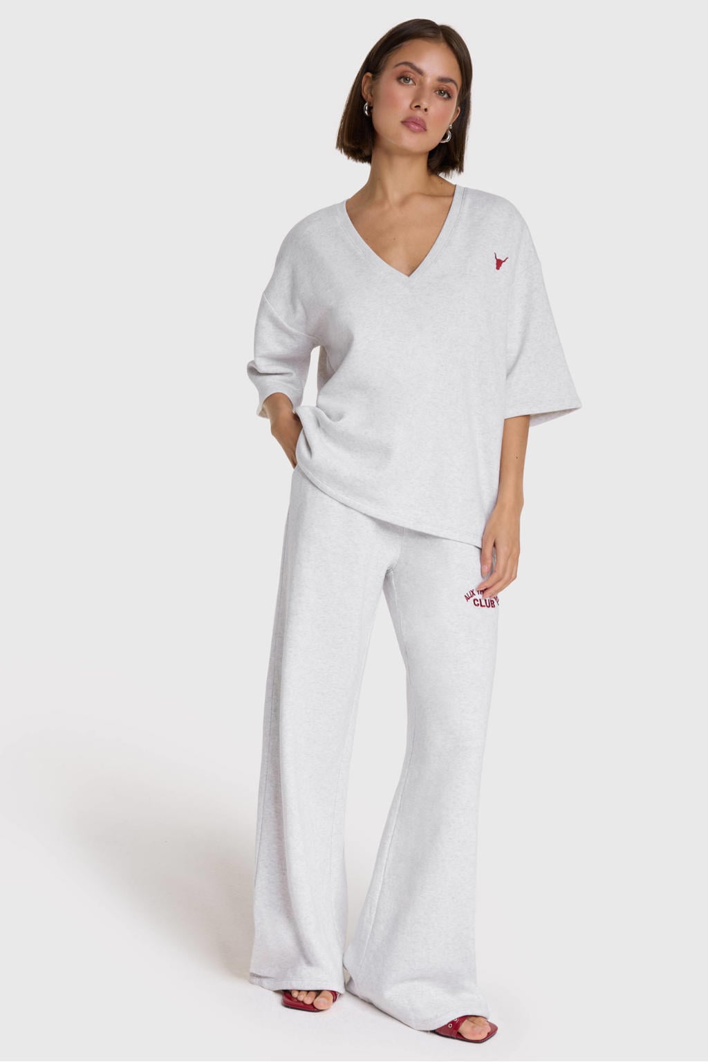 Lichtgrijze dames Alix the Label wide leg regular waist joggingbroek met elastische tailleband met koord en effen
