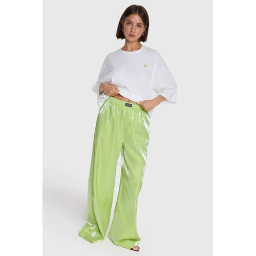 Alix the Label satijnen wide leg regular waist pantalon limegroen afbeelding