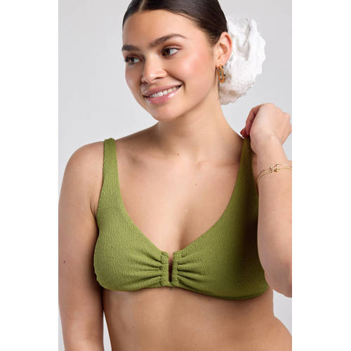 America Today niet-voorgevormde bikinitop Willow met textuur olijfgroen afbeelding