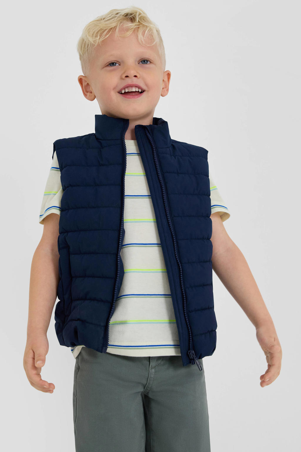 Donkerblauwe jongens s.Oliver bodywarmer van polyester met effen, opstaande kraag, ritssluiting en doorgestikte details
