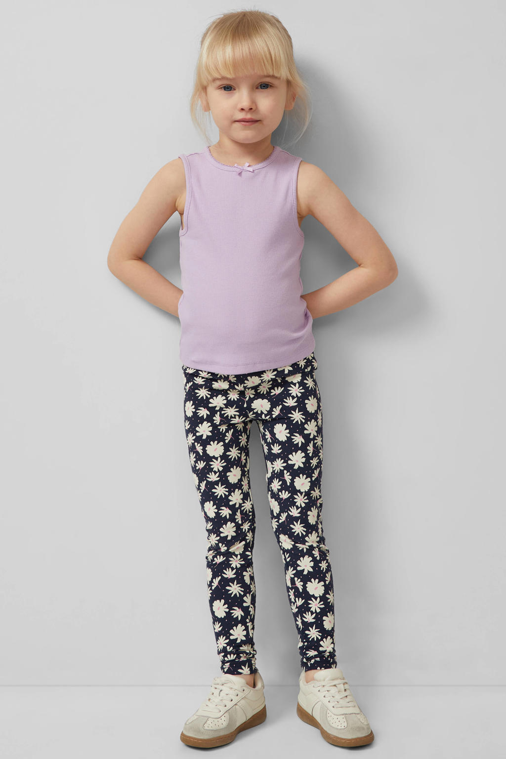 Donkerblauw, wit en roze meisjes s.Oliver slim gebloemde legging van stretchkatoen met elastische tailleband