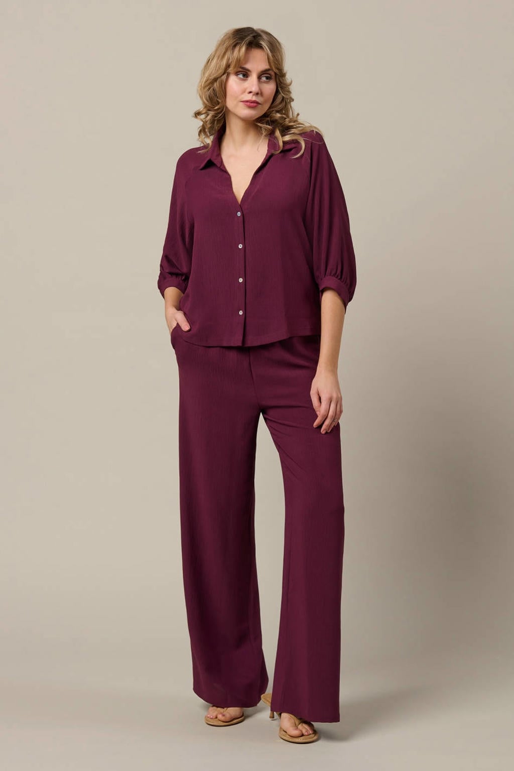 Donkerrode dames &Co Woman blouse van polyester met effen, driekwart mouwen, V-hals en knoopsluiting