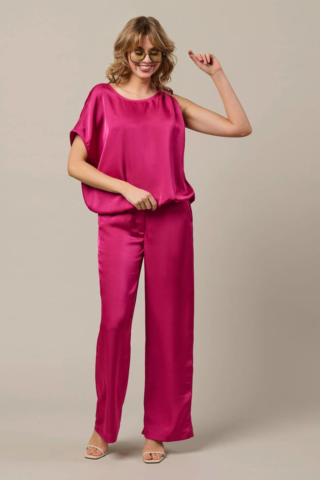 Fuchsia dames &Co Woman wide leg regular waist pantalon met rits, haak- en knoopsluiting en effen