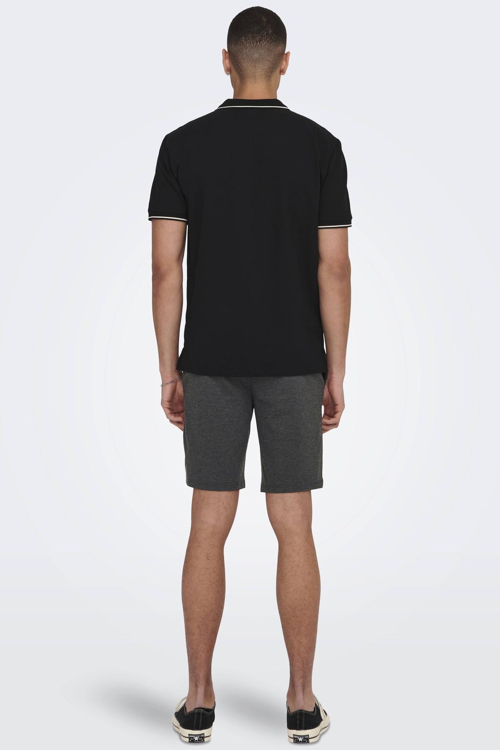 Zwarte heren ONLY & SONS slim polo van katoen met effen, korte mouwen en pique