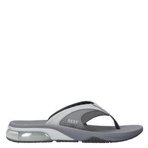 slippers grijs