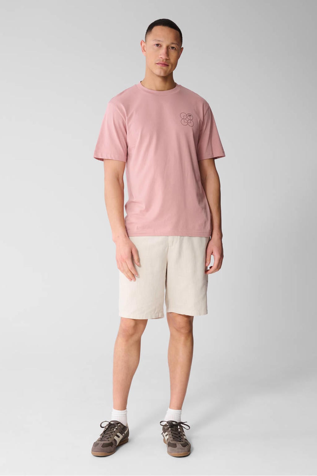 Shoeby regular waist casual short ecru