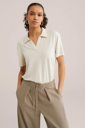 top beige