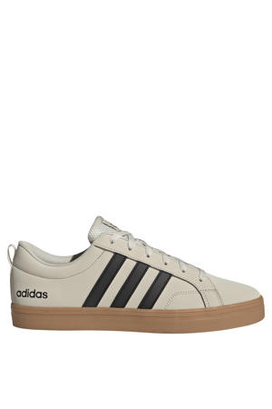 VS Pace 2.0 sneakers