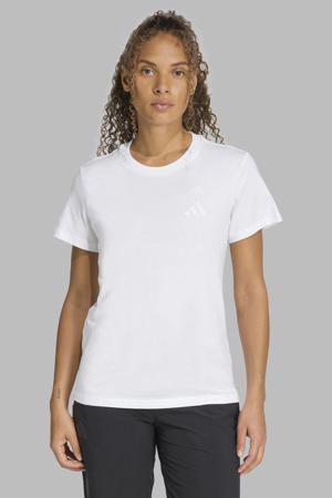 outdoor T-shirt wit