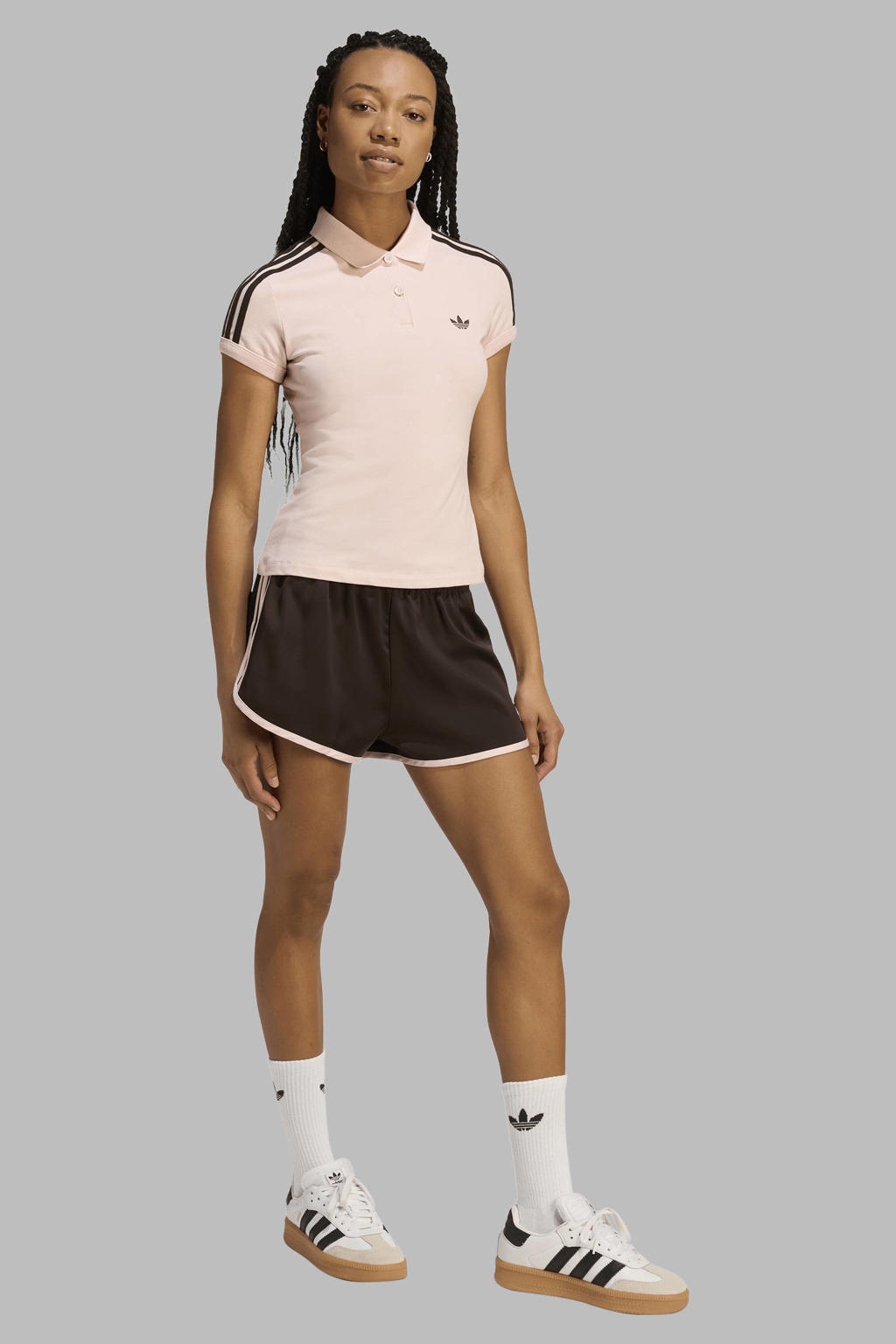 Bruin en roze dames adidas Originals er Satin loose fit short met elastische tailleband met koord