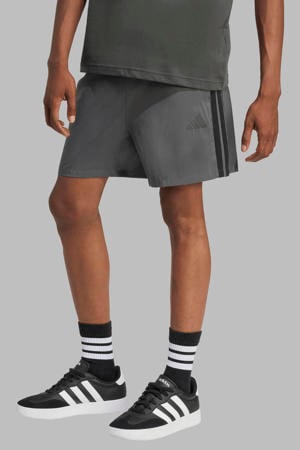 Senior sportshort