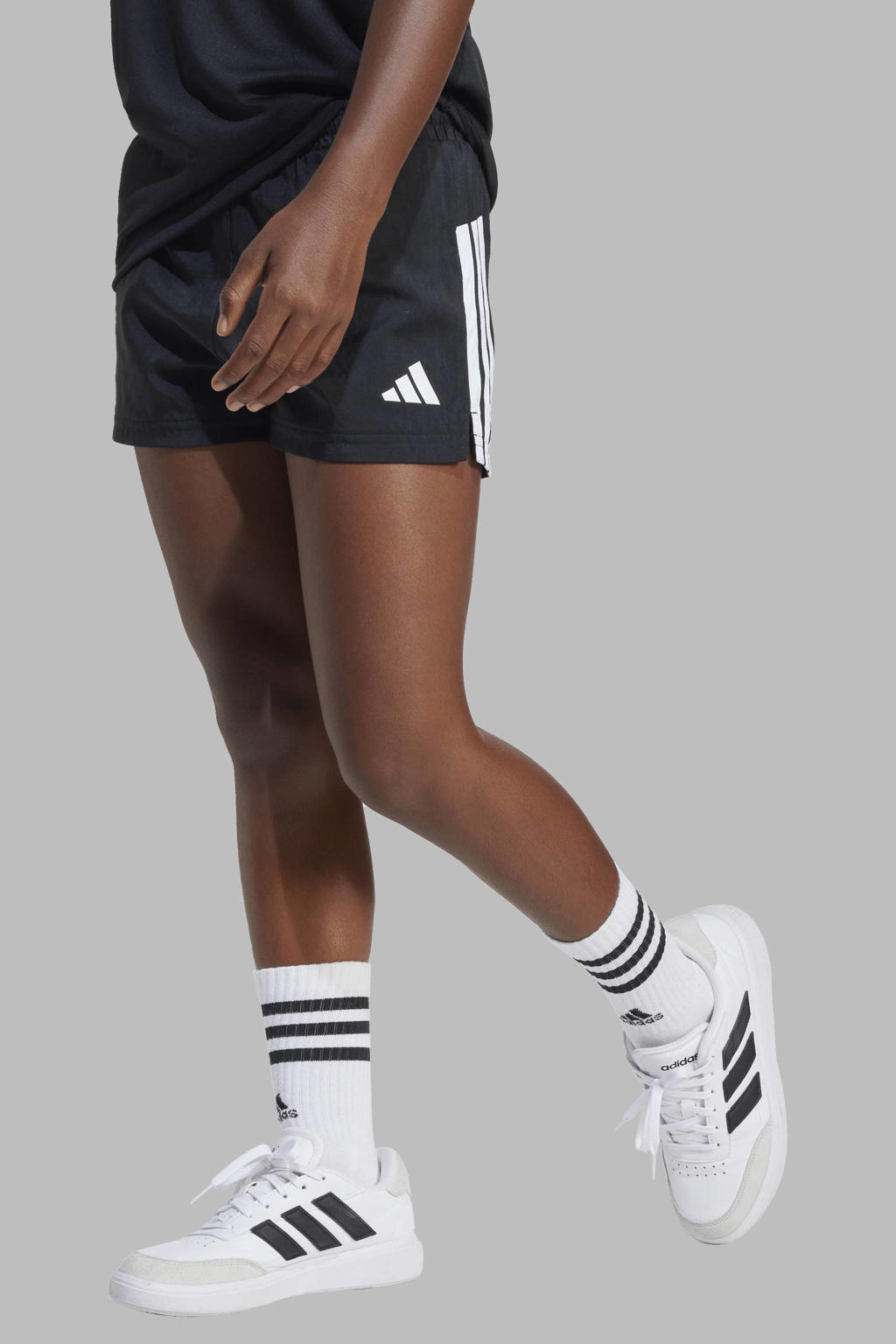 Zwarte meisjes adidas Sportswear short van polyester met regular fit en strepenprint