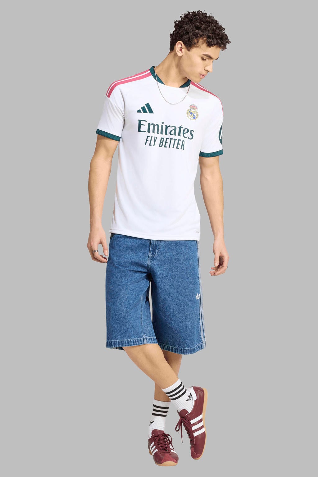 Wit en rode heren adidas Performance Senior Real Madrid voetbalshirt Thuis van polyester met korte mouwen en V-hals