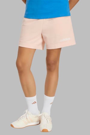 slim regular waist sweatshort lichtroze