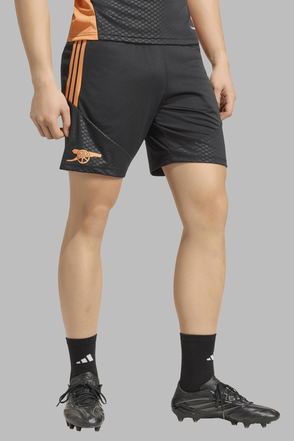 Zwart en oranje heren adidas Performance Senior Arsenal FC voetbalshort Training van polyester met regular fit, elastische tailleband met koord en logo dessin