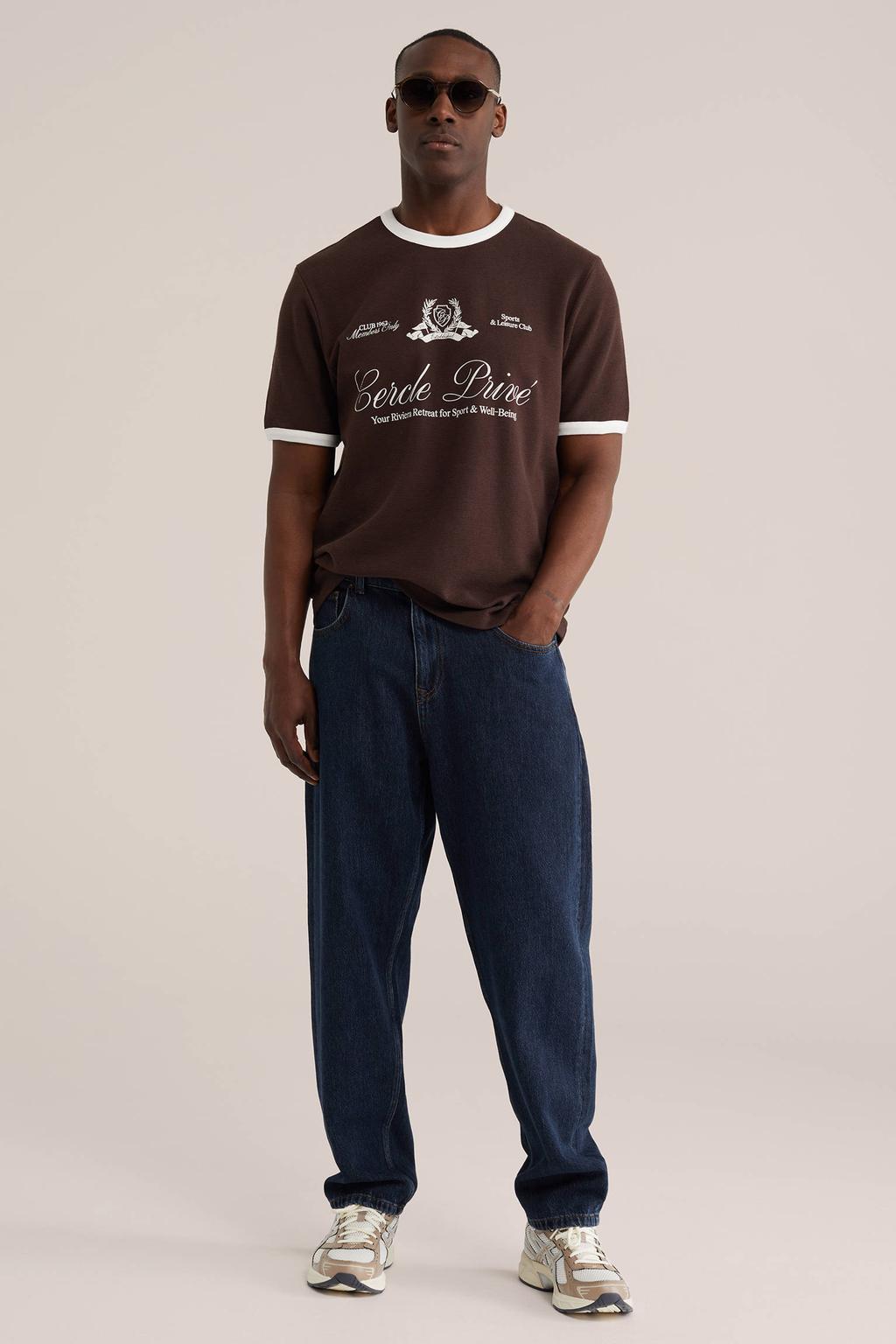 Donkerblauwe heren WE Fashion regular T-shirt van katoen met printopdruk, korte mouwen en ronde hals