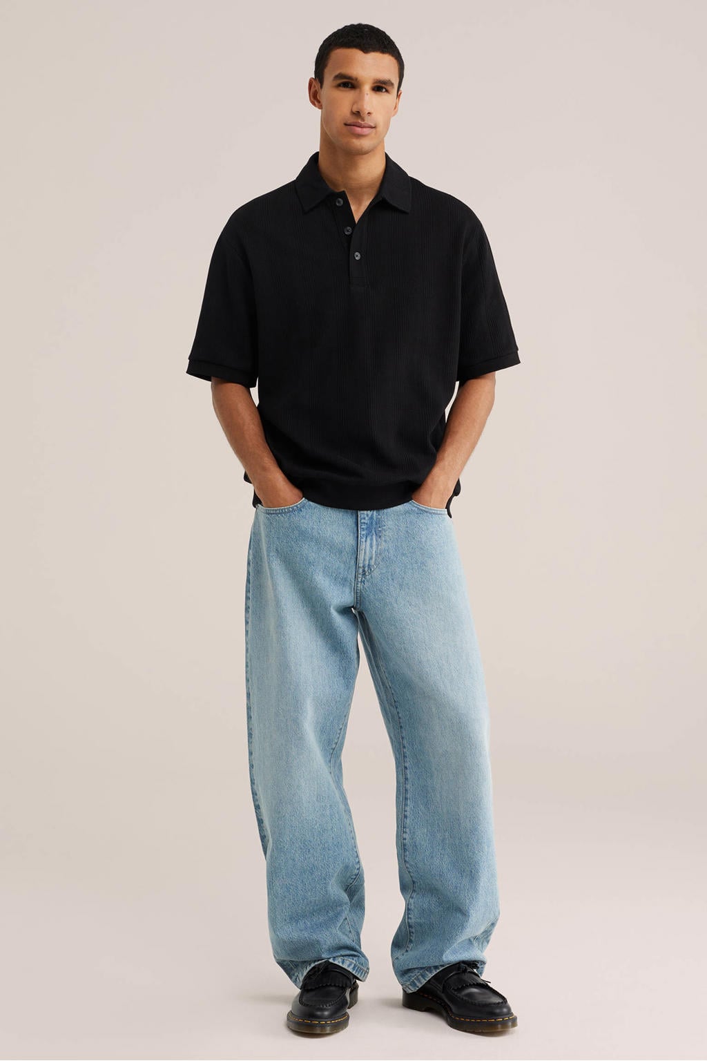 WE Fashion boxy gebreide polo - zwart