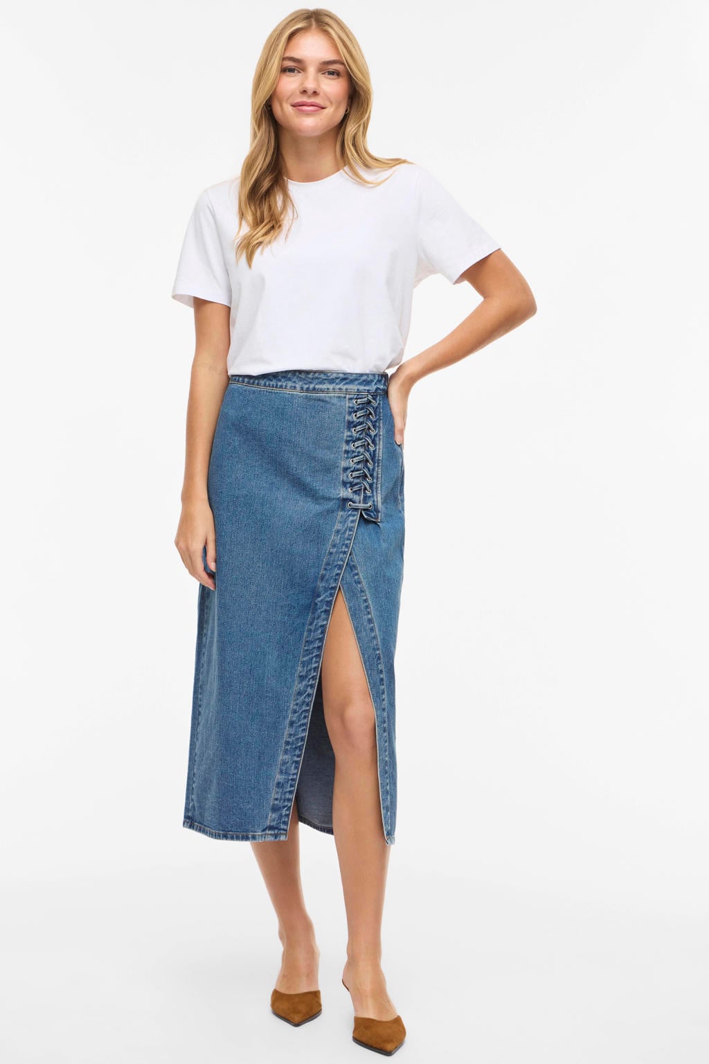 Medium blue denim dames VILA spijkerrok gemaakt van denim en met ritssluiting
