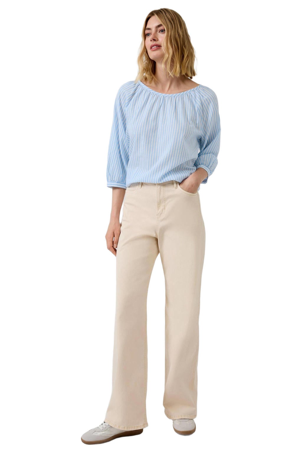 Lichtblauw en witte dames s.Oliver gestreepte blousetop van viscose met driekwart mouwen, ronde hals, striksluiting en plooien