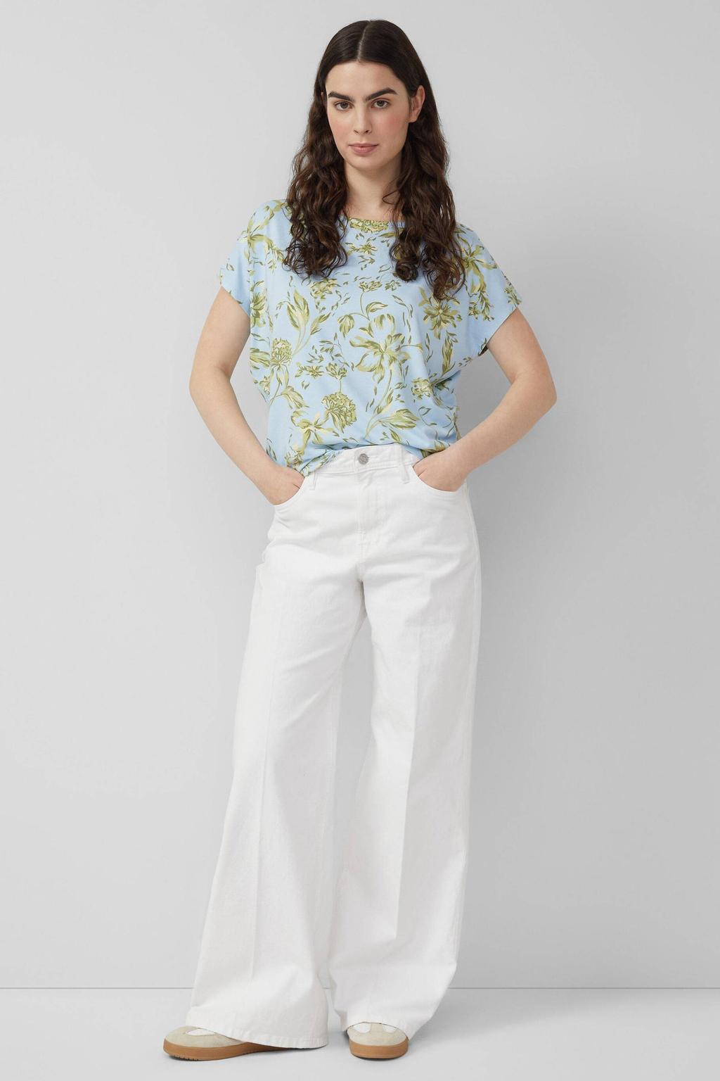 Lichtblauw en groene dames s.Oliver gebloemde top van viscose met korte mouwen en ronde hals
