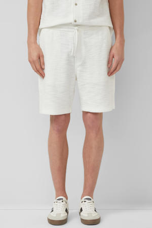 relaxed casual short wit