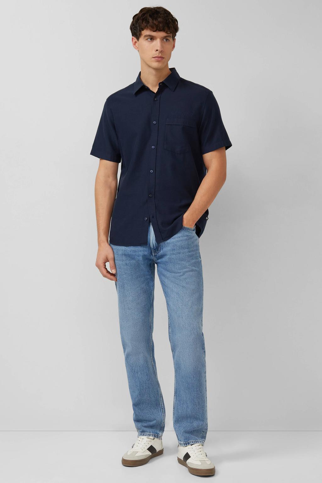 Donkerblauwe heren s.Oliver regular casual overhemd van katoen met effen, korte mouwen, klassieke kraag en knoopsluiting