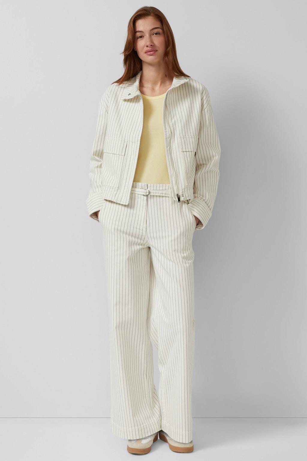 Beige dames s.Oliver pantalon en krijtstreep met bootcut, high waist en rits- en knoopsluiting
