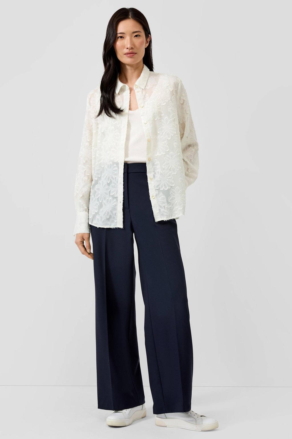 Witte dames s.Oliver BLACK LABEL blouse van polyester met effen, lange mouwen, klassieke kraag, knoopsluiting en borduursels