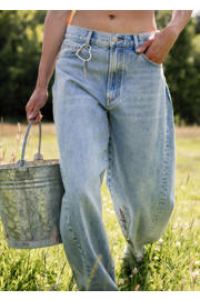 thumbnail: Catwalk Junkie barrel jeans medium blue denim