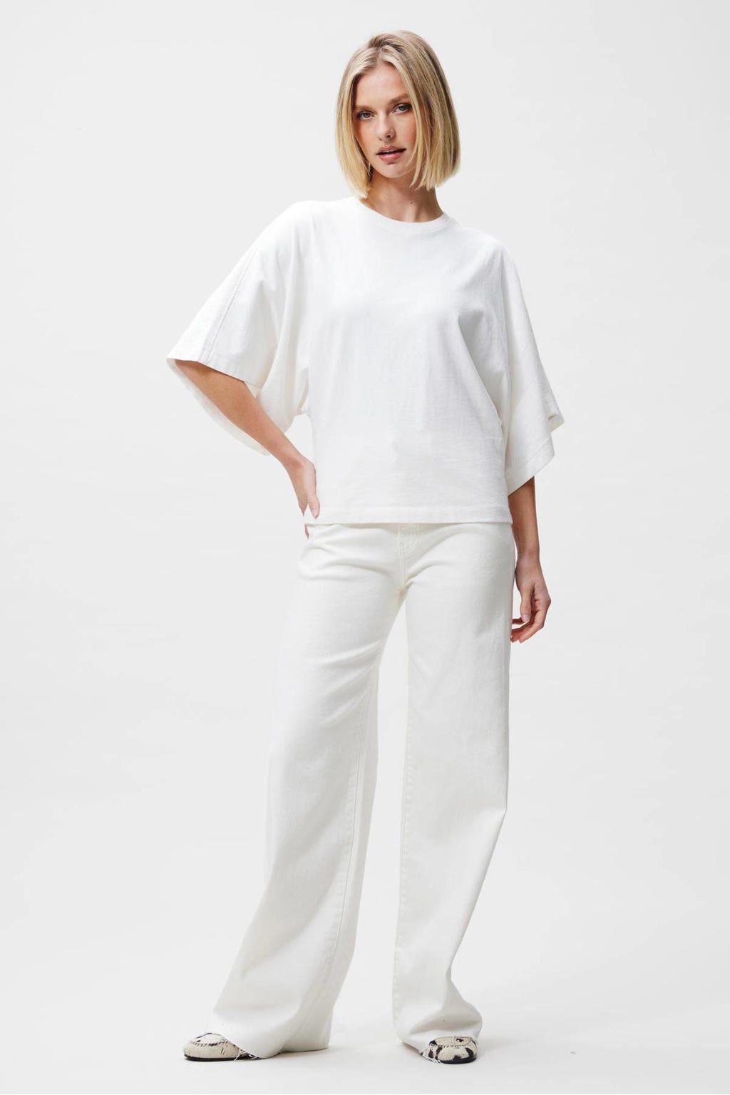 Ecru dames Catwalk Junkie T-shirt van katoen met effen, driekwart mouwen en ronde hals