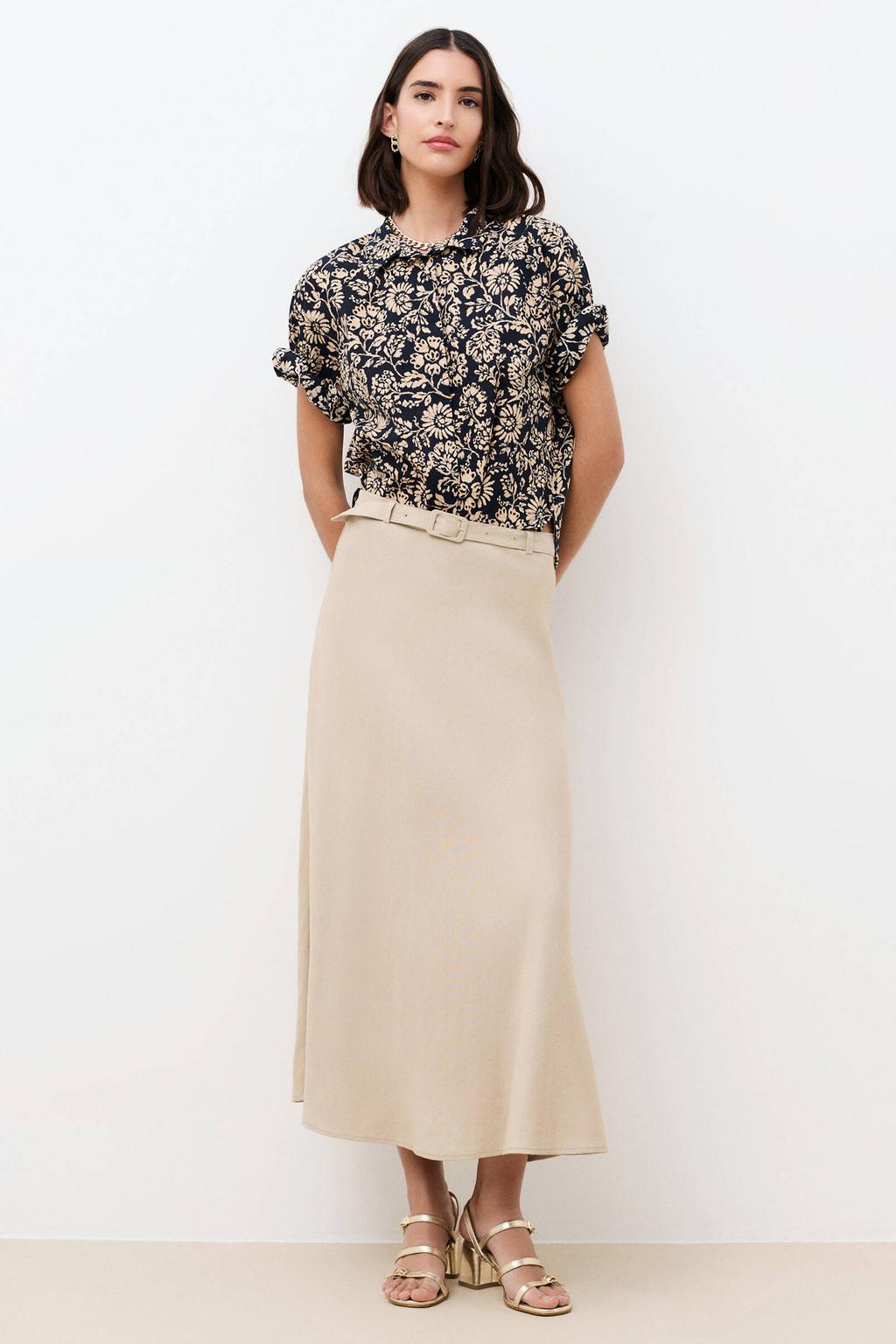 Beige dames Caroll linnen maxi rok voorzien van gesp