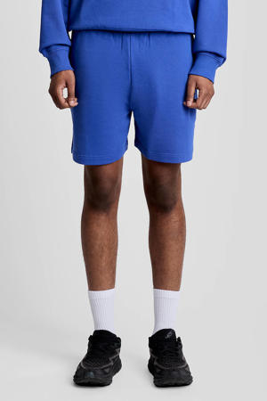 short blauw
