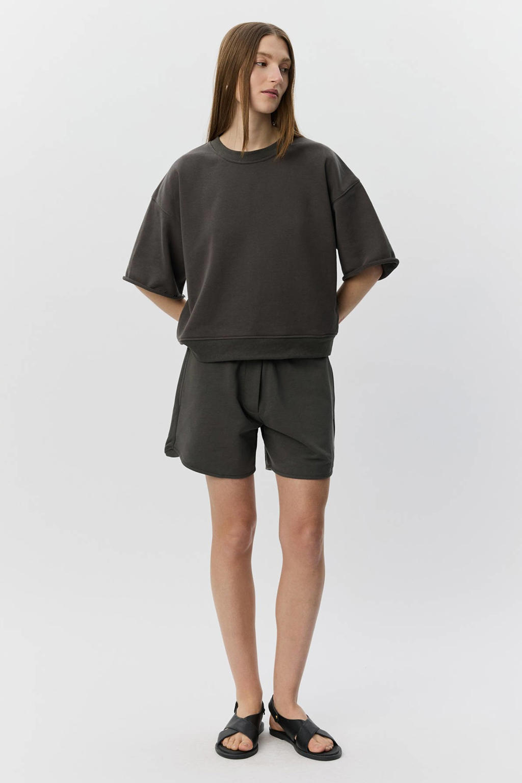 Antraciete dames Sofie Schnoor sweater van katoen met backprint, driekwart mouwen en ronde hals