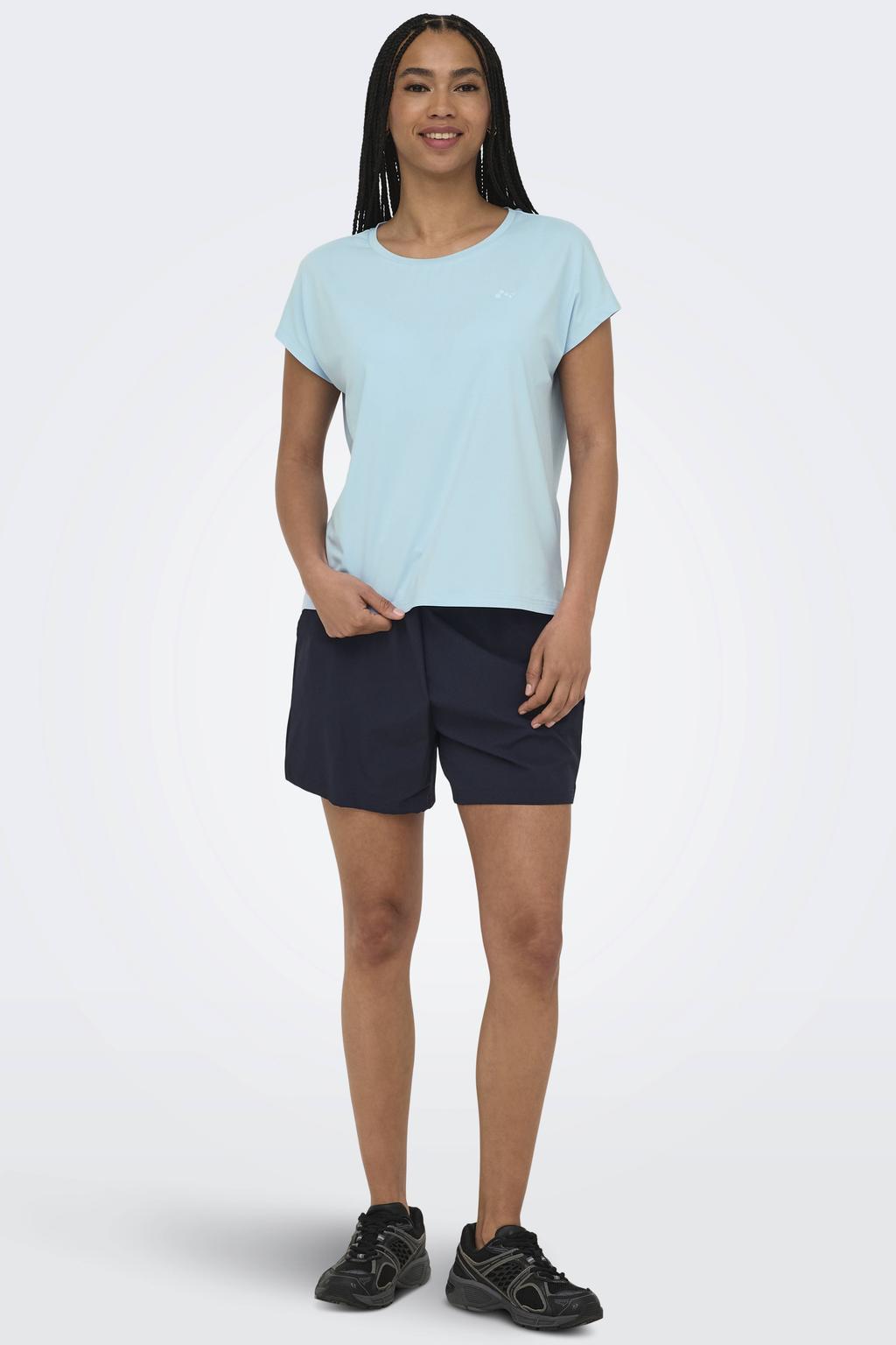 Lichtblauwe dames ONLY PLAY sportshirt van polyester met effen, korte mouwen en ronde hals