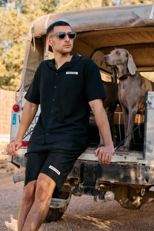 regular casual short zwart