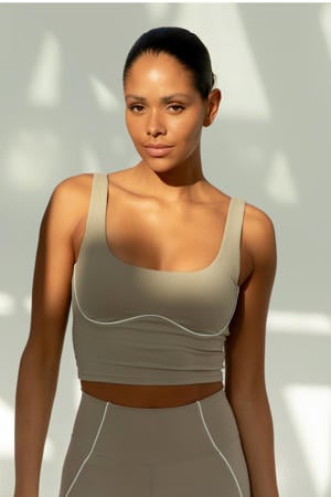 level 1 sporttop Alma zand
