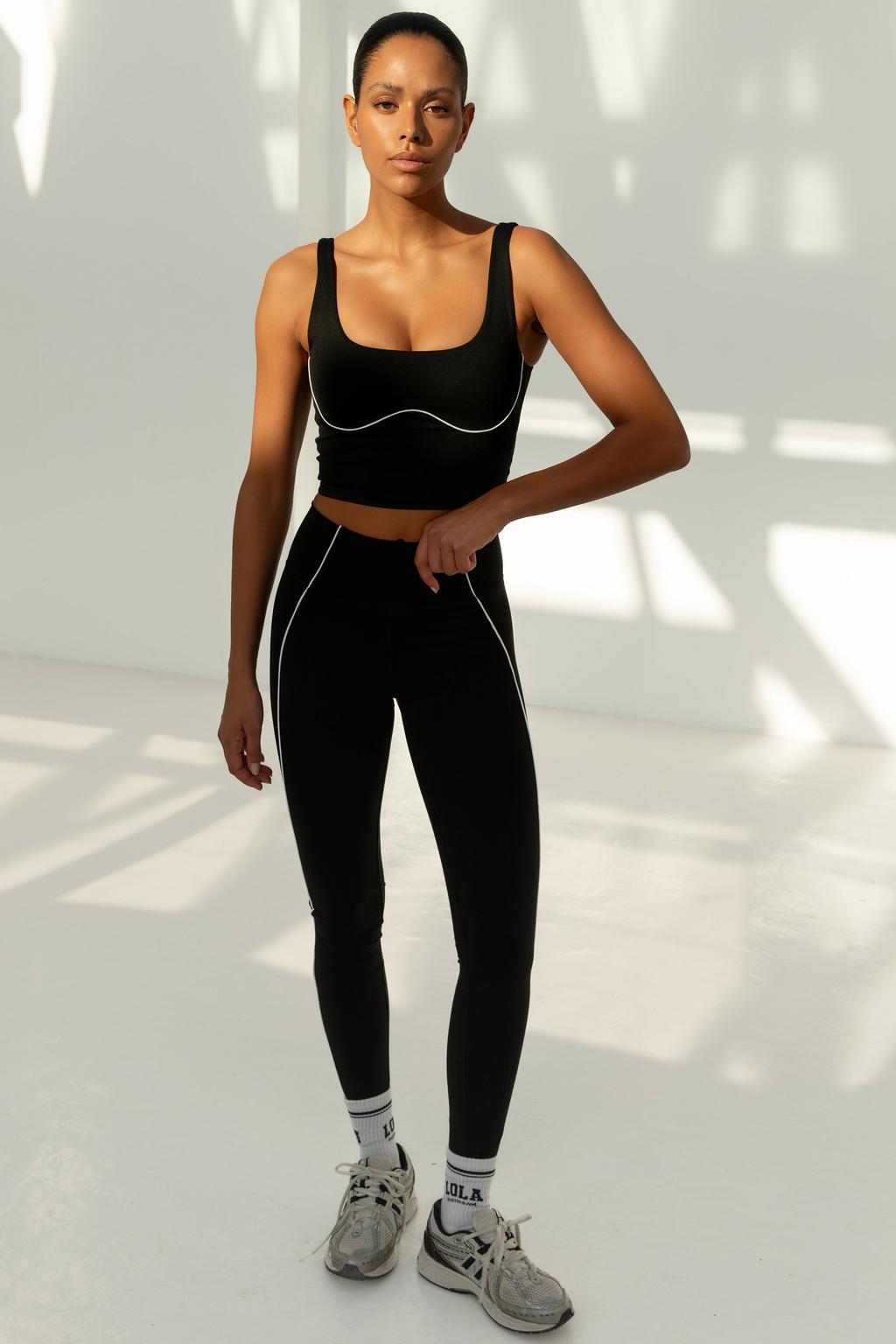 Zwarte dames The Lola Club sportlegging Alma van nylon met slim fit en regular waist
