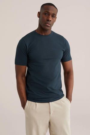 slim T-shirt donkergroen