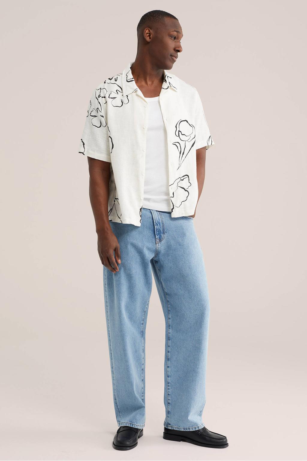 Ecru heren WE Fashion relaxed casual overhemd van katoen met korte mouwen, klassieke kraag en knoopsluiting