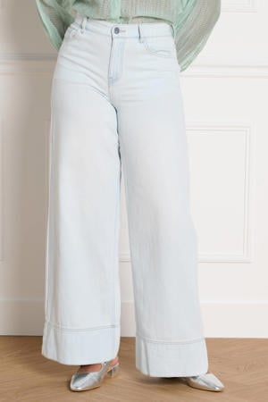 wide leg jeans light blue denim