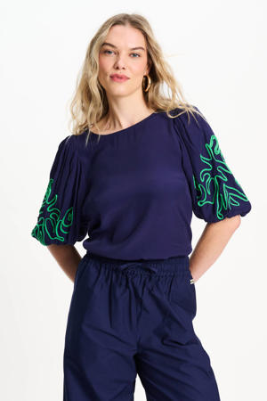 gebloemde top donkerblauw