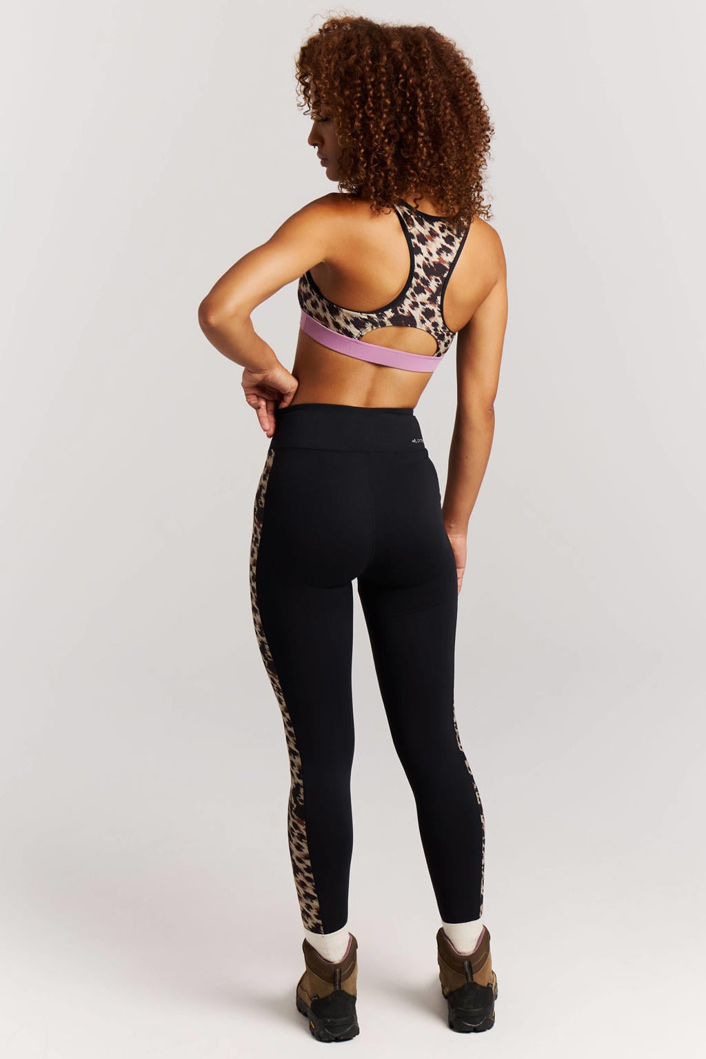 Beige dames Protest sporttop PRTOdd van polyester met dierenprint en ronde hals